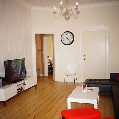 Top Lage! Appartement Im Herzen Von Einbeck! 3 Schlafzimmer, Garten! Luaran gambar